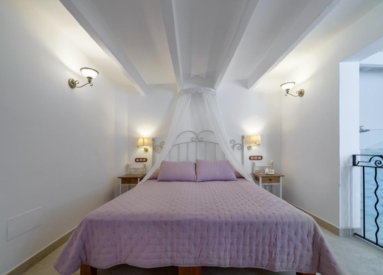 Seranova Luxury Hotel - Adults Only Ciutadella  Bagian luar foto