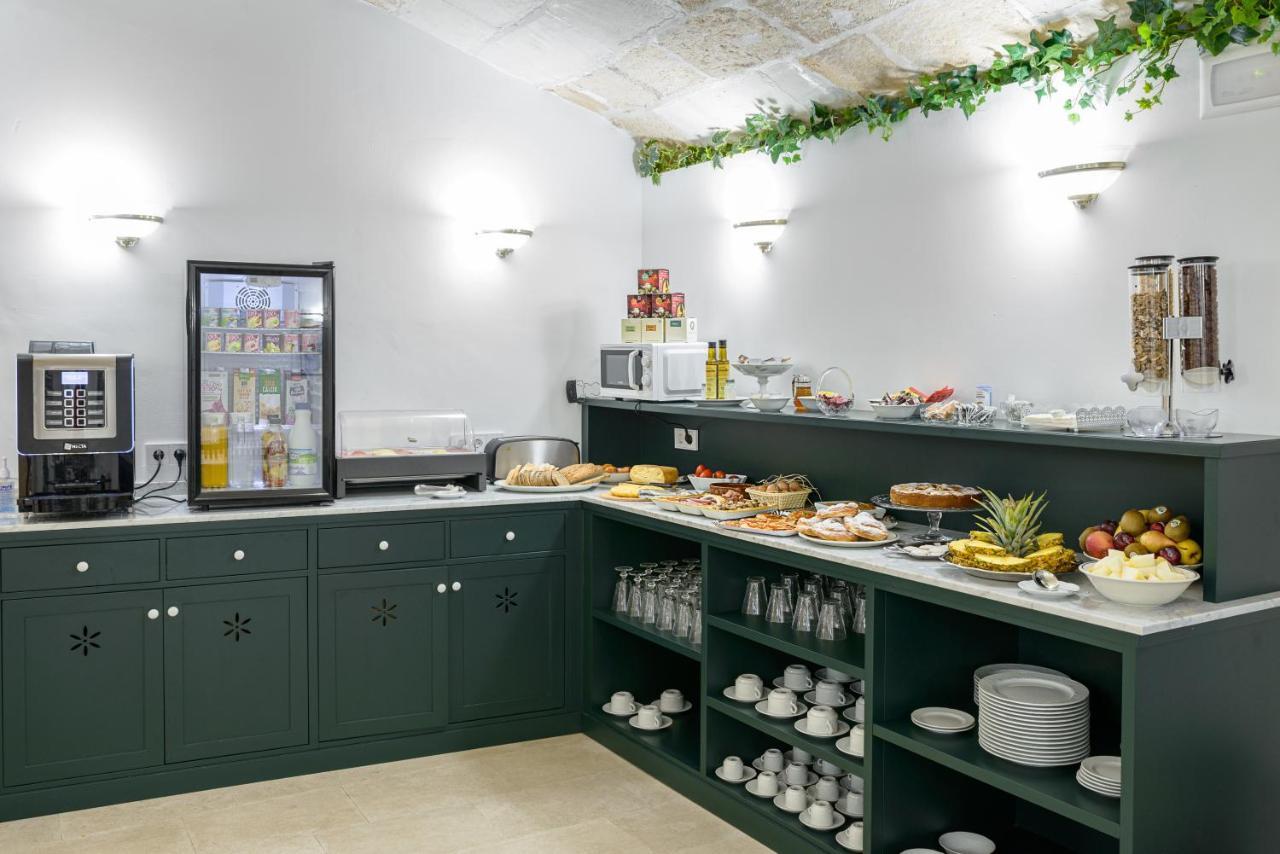 Seranova Luxury Hotel - Adults Only Ciutadella  Bagian luar foto