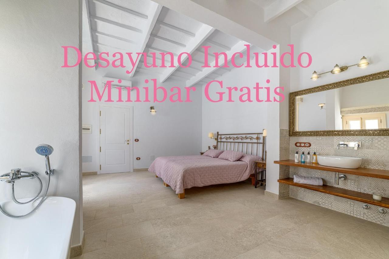 Seranova Luxury Hotel - Adults Only Ciutadella  Bagian luar foto