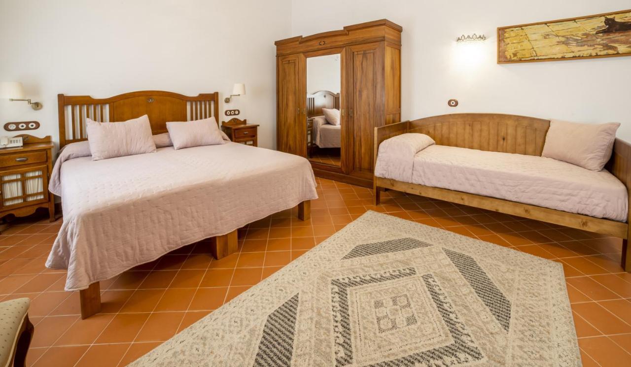 Seranova Luxury Hotel - Adults Only Ciutadella  Bagian luar foto